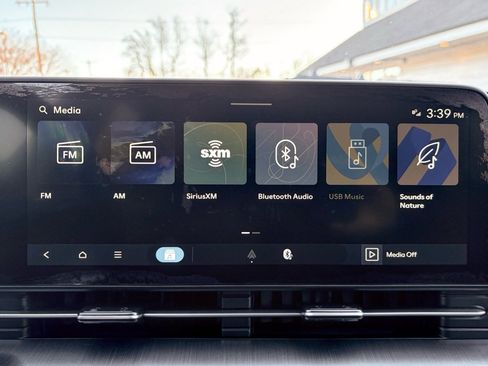 Used 2024 Hyundai Kona SEL image 13