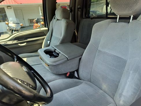 Used 2004 Ford F250 XLT AWD/4WD image 19