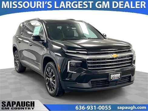 New 2025 Chevrolet Traverse LT w/ Sun and Wheel Package image 1