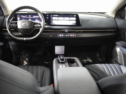 Certified 2023 Nissan Ariya image 30