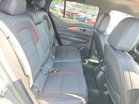 Used 2024 Chevrolet Equinox EV RS FWD image 22