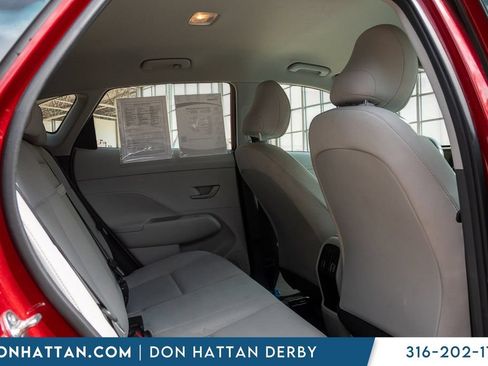 Used 2024 Hyundai Kona SEL FWD image 20