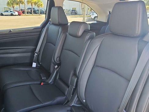 New 2026 Honda Odyssey EX-L image 24