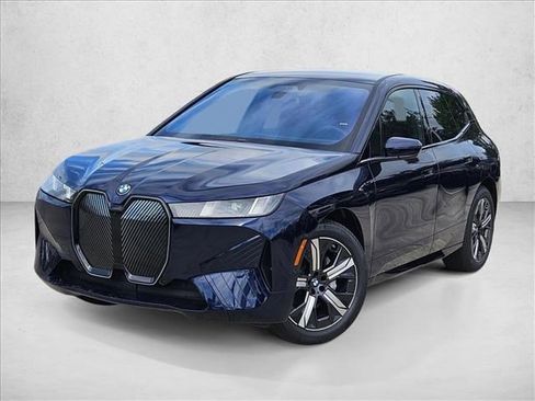 Used 2026 BMW iX xDrive45 image 1