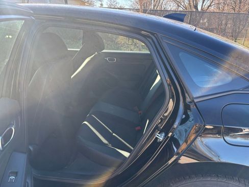 Used 2025 Honda Civic Sport image 23