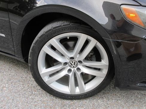 Used 2013 Volkswagen CC Lux image 38