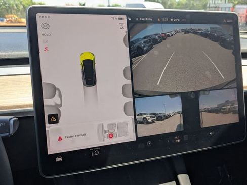 Used 2023 Tesla Model Y Performance AWD/4WD image 15