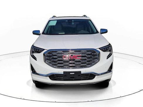Used 2018 GMC Terrain Denali image 2