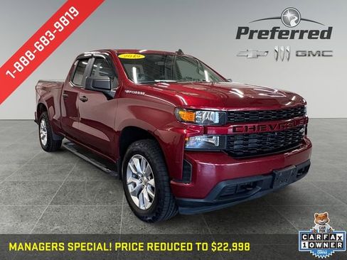 Used 2019 Chevrolet Silverado 1500 Custom w/ Custom Value Package AWD/4WD image 1