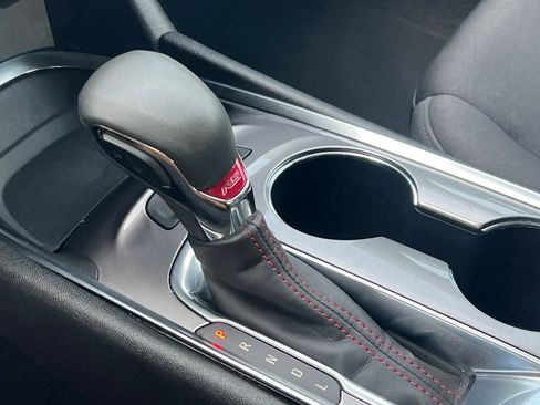 Used 2021 Chevrolet Malibu RS image 20