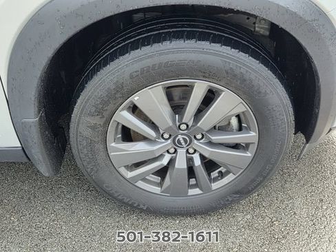 Used 2024 Nissan Pathfinder S AWD/4WD image 17
