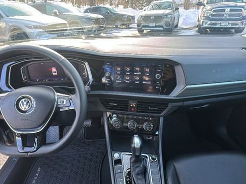 Used 2020 Volkswagen Jetta SEL image 9