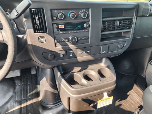 New 2025 Chevrolet Express 2500 w/ Driver Convenience Package image 34