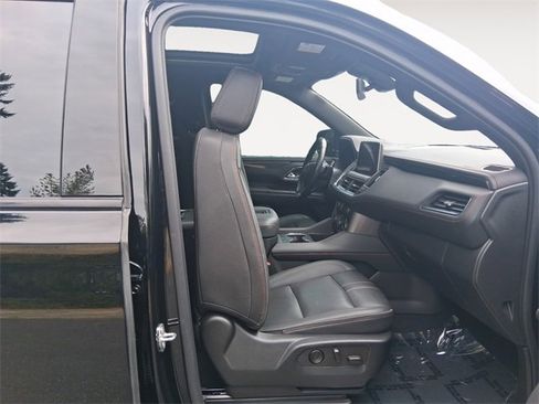 Used 2022 Chevrolet Tahoe RST image 15