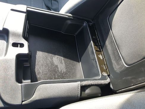 Used 2024 RAM 1500 Classic SLT image 26