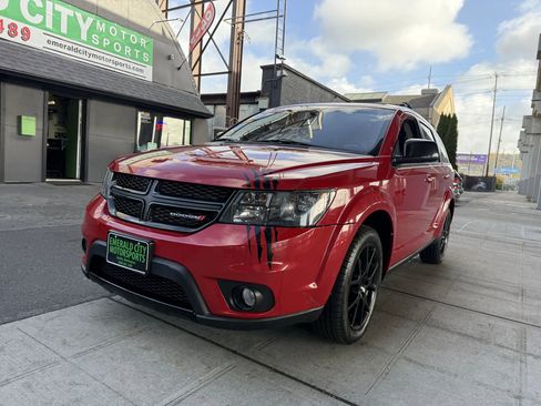Used 2017 Dodge Journey SXT image 1