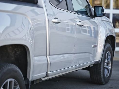 Used 2018 GMC Canyon All Terrain w/ Trailering Package image 8