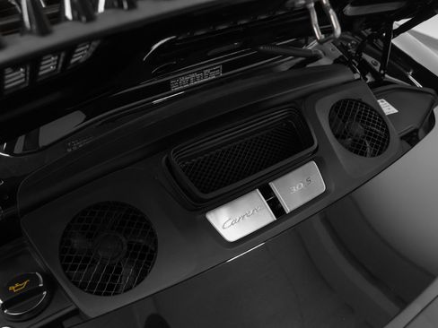 Certified 2017 Porsche 911 Carrera S image 19