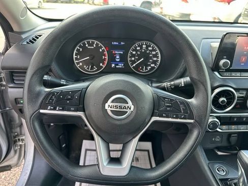 Used 2022 Nissan Sentra S FWD image 18