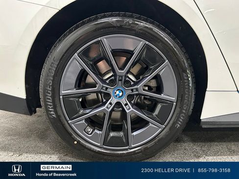 Used 2023 BMW i4 eDrive40 RWD image 10