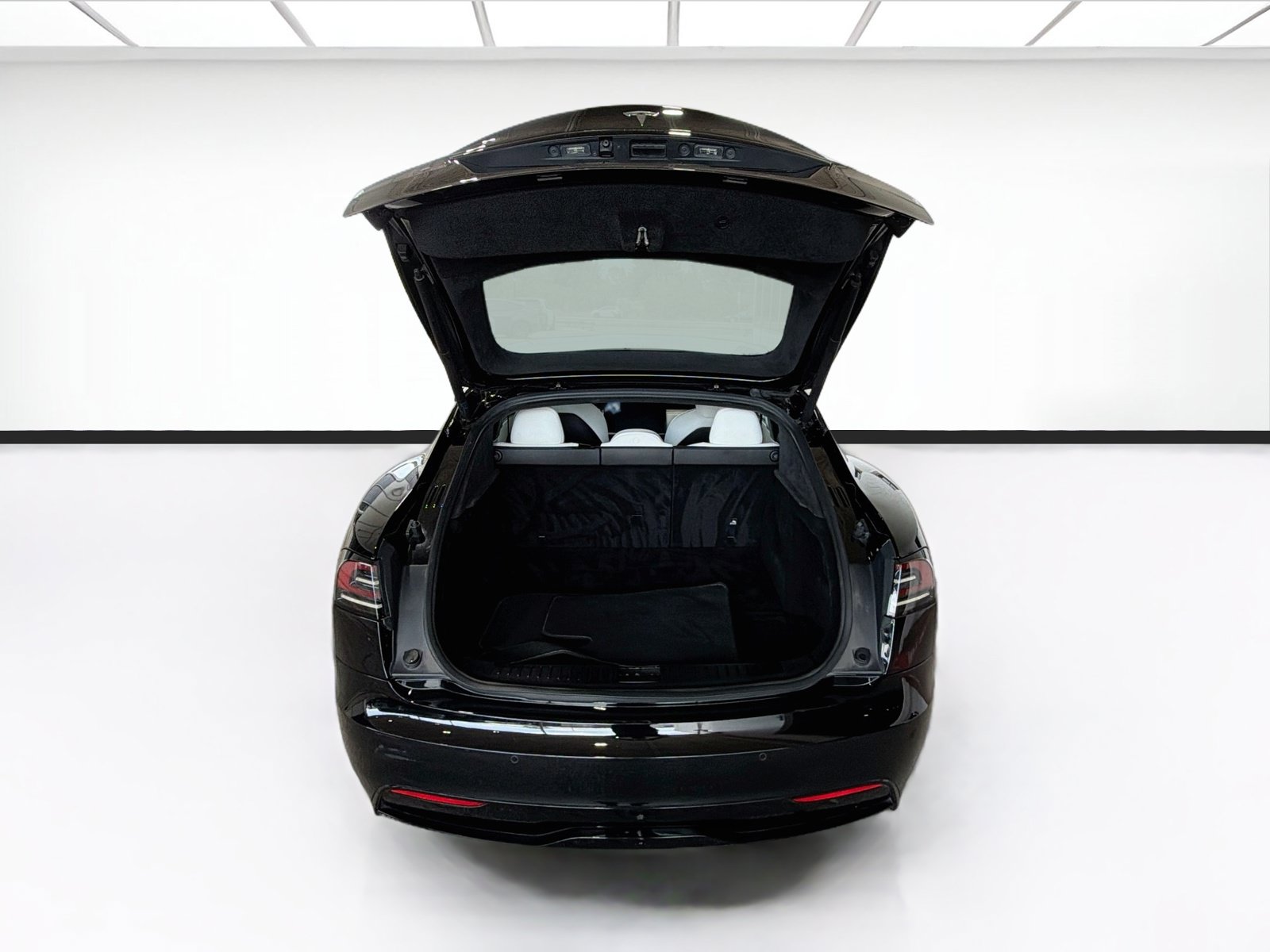 Used 2022 Tesla Model S Standard Range AWD/4WD image 19