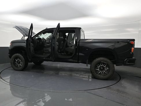 Used 2025 Chevrolet Silverado 1500 Custom w/ Turbomax Blackout Package RWD image 29