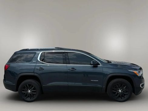 Used 2019 GMC Acadia SLT w/ LPO, Floor Liner Package FWD image 9