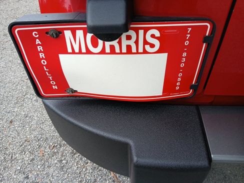 Used 2014 Jeep Wrangler Unlimited Sport image 9