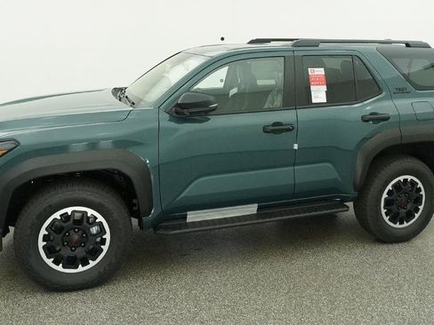 New 2026 Toyota 4Runner TRD Off-Road Premium AWD/4WD image 44