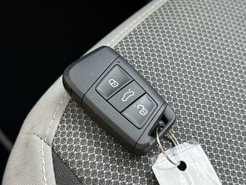 Used 2023 Volkswagen Taos S FWD image 24