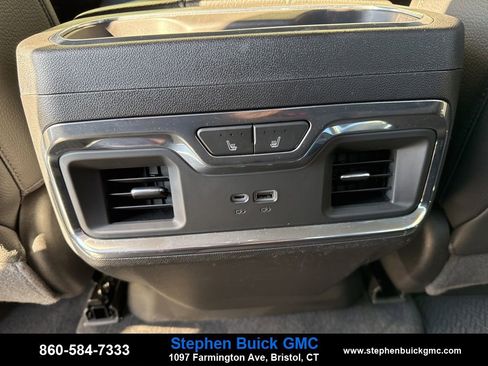 Used 2022 GMC Sierra 1500 Denali image 11