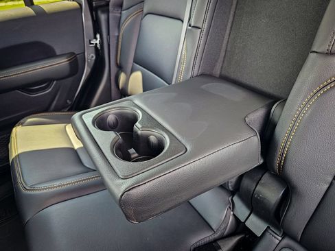 New 2026 Jeep Gladiator Sport AWD/4WD image 34