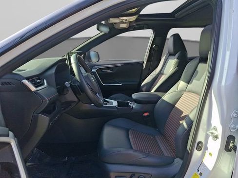 Used 2023 Toyota RAV4 XSE w/ Weather Package AWD/4WD image 16
