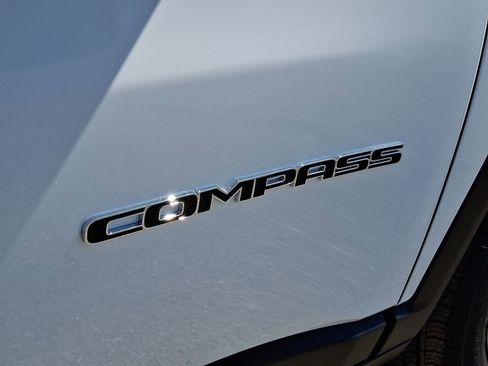 New 2026 Jeep Compass Limited AWD/4WD image 13