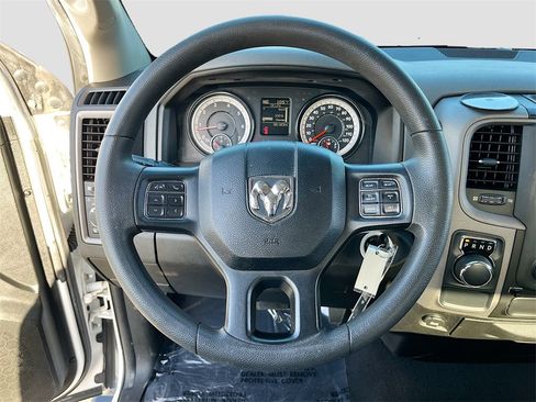 Certified 2019 RAM 1500 Express w/ Express Value Package image 11