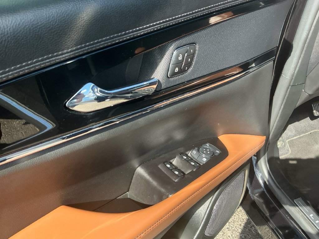 Certified 2023 Lincoln Nautilus Reserve AWD/4WD image 16