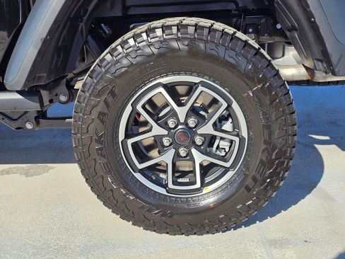 New 2026 Jeep Gladiator Rubicon image 10