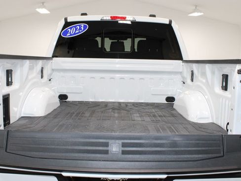 Used 2023 Ford F150 Lariat AWD/4WD image 16