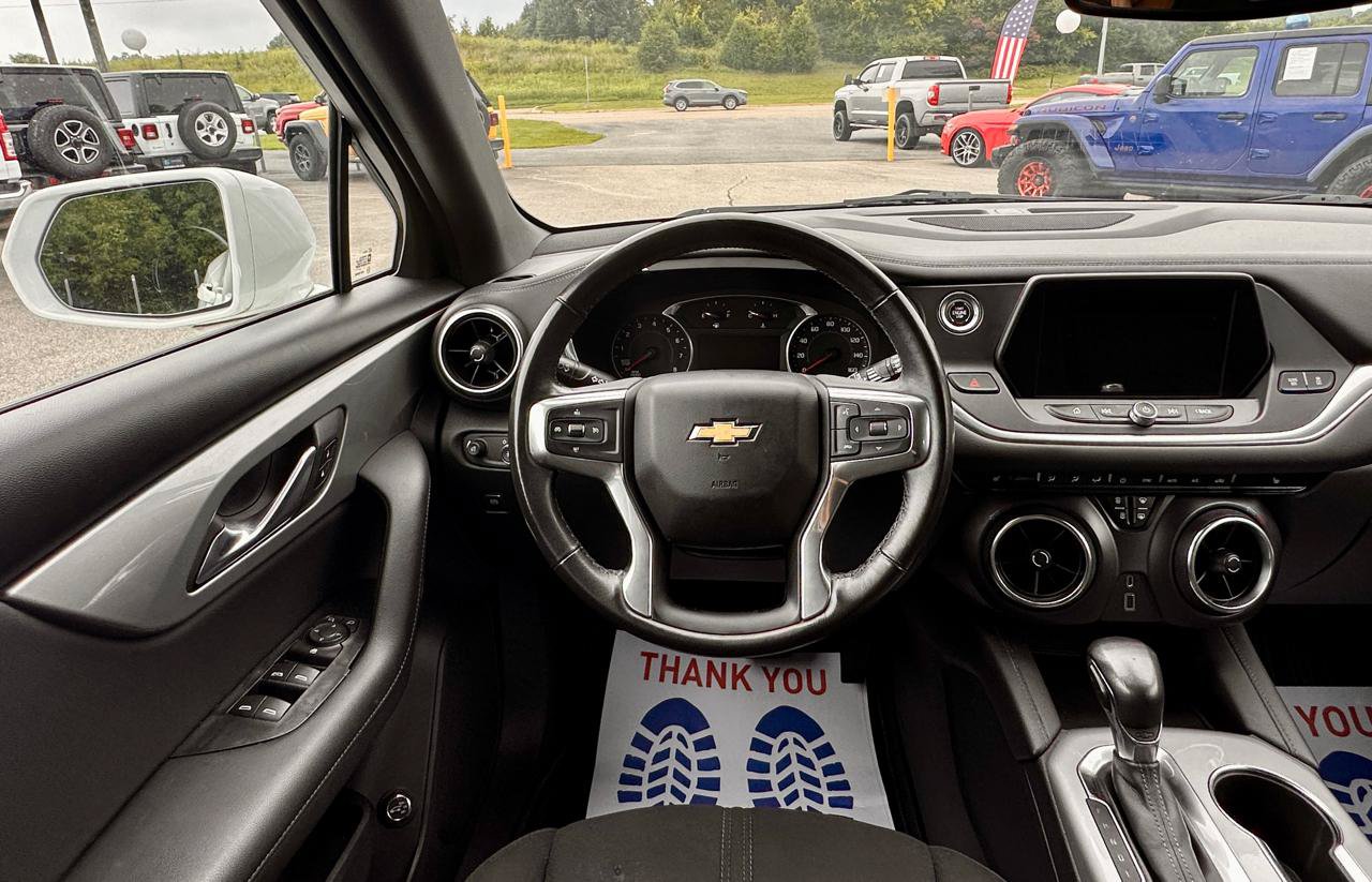 Used 2019 Chevrolet Blazer LT AWD/4WD image 23