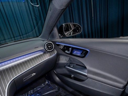 Used 2026 Mercedes-Benz C 300 Sedan image 22
