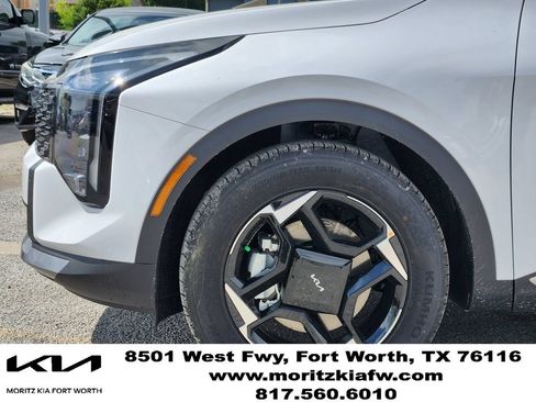 New 2026 Kia Sportage EX FWD image 6