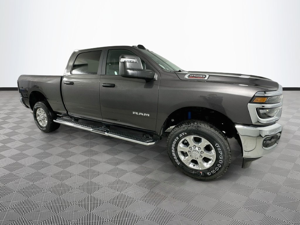 New 2026 RAM 2500 Big Horn AWD/4WD image 3