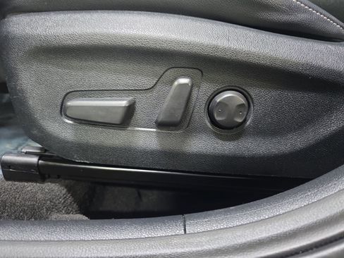 Used 2022 Kia Niro Touring Special Edition image 28