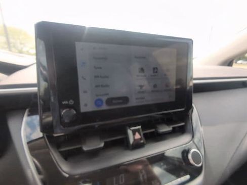 Certified 2025 Toyota Corolla LE image 11