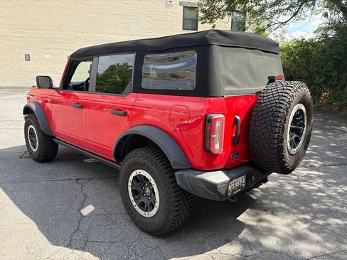 Used 2023 Ford Bronco Badlands w/ Sasquatch Package AWD/4WD image 5
