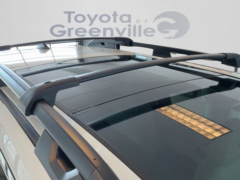 Used 2022 Subaru Ascent Limited w/ Technology Package AWD/4WD image 50