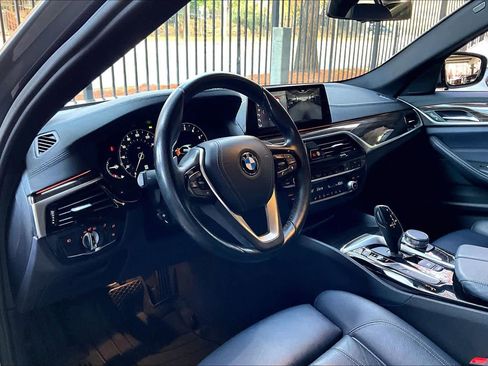 Used 2017 BMW 530i image 17