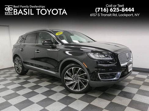 Used 2019 Lincoln Nautilus Reserve w/ Driver Assistance Package AWD/4WD image 1