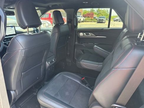 Used 2025 Ford Explorer ST w/ Sun And Sound Package AWD/4WD image 10