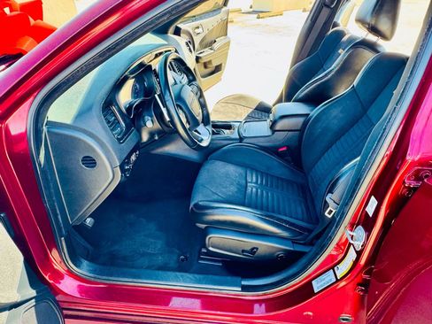 Used 2017 Dodge Charger R/T image 17